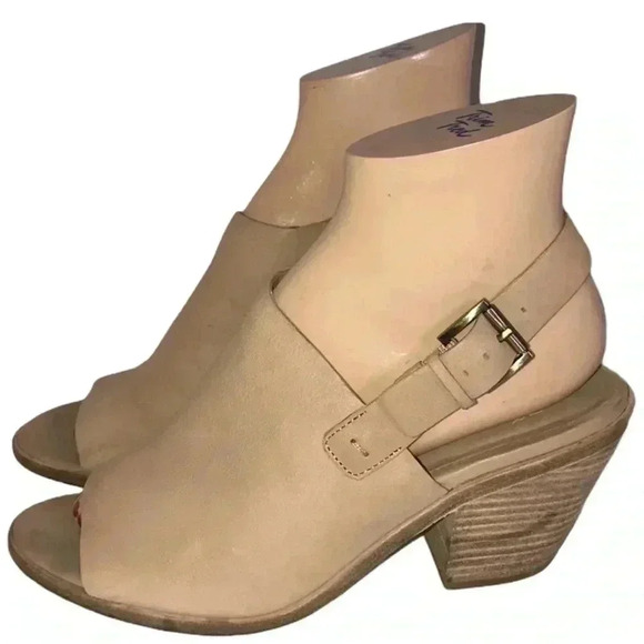 Eileen Fisher Glance Vachetta Sandals Size 8 - Picture 4 of 11